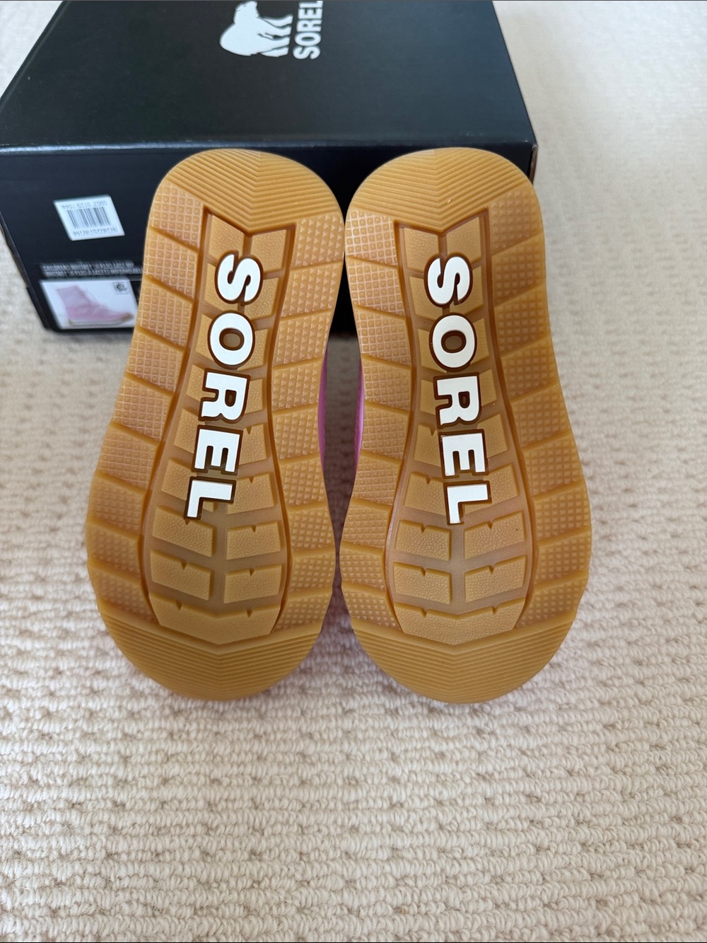 New in box — SOREL Kids Whitney II Plus Waterproof Snow Boots - Picture 4 of 6